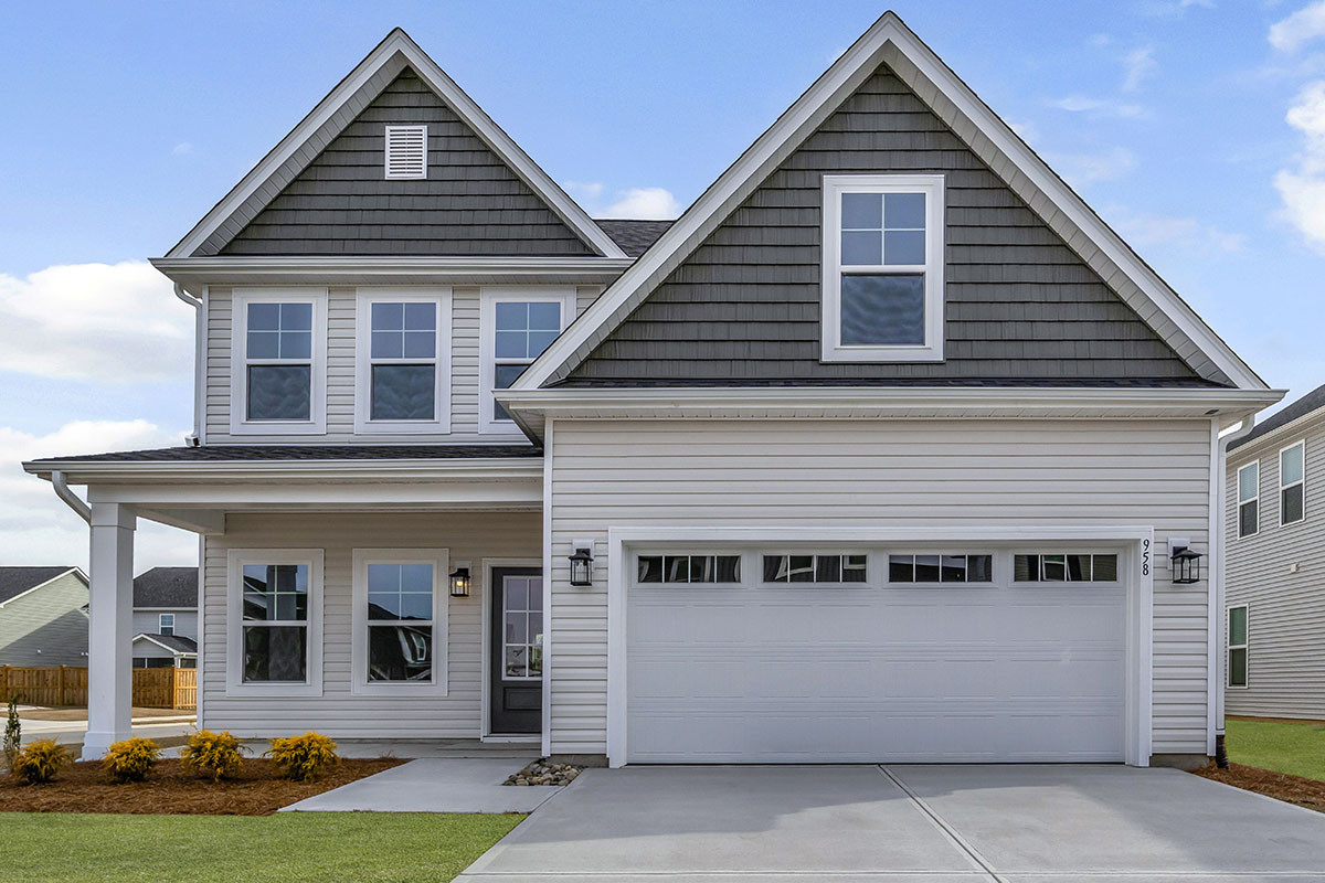 https://assets.windsorhomes.us/img/P_CST_BMW_Richmond_EXT_FRT_Lot 50_Elevation A_crop.jpg